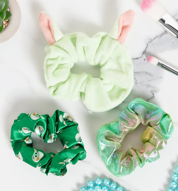Set of Three Star Wars Mandalorian Baby Yoda Scrunchies Set of Three Star Wars Mandalorian Baby Yoda Scrunchies